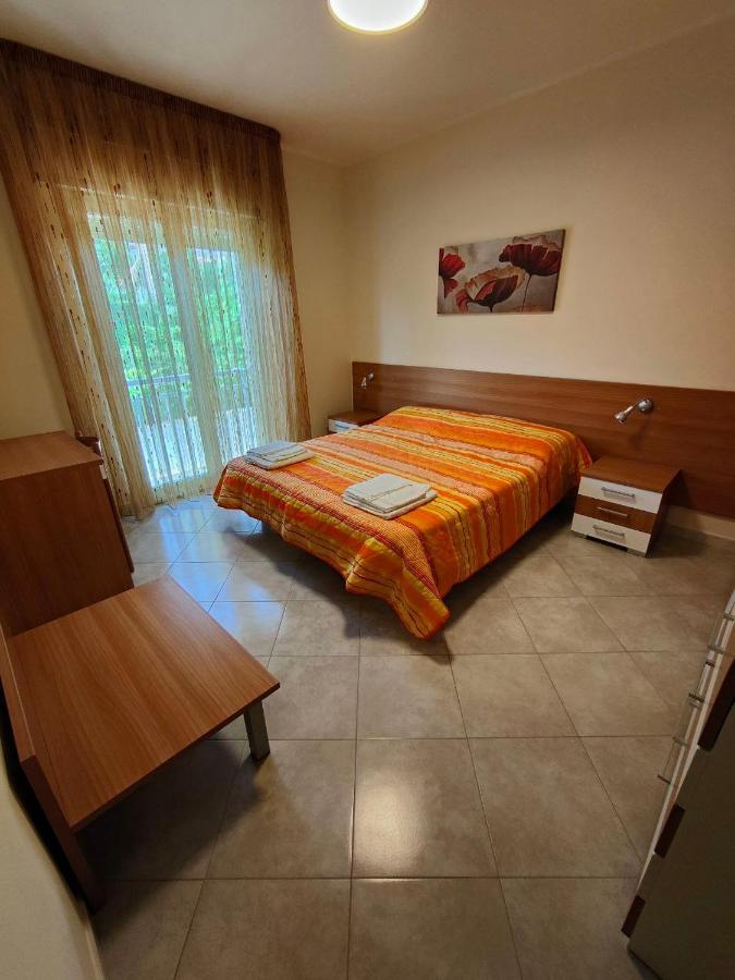 Appartamento Roccaforte Bi Rosso Трапани Екстериор снимка